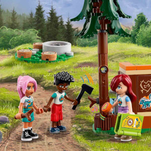 LEGO Friends Macera Kampı Şirin Kulübeler 42624 - 7 Yaş ve Üzeri Çocuklar için Tilki Figürü İçeren Yaratıcı Oyuncak Yapım Seti (437 Parça)