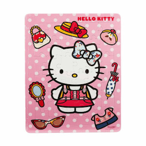 36 Parça Puzzle: Hello Kitty'nin Kıyafet ve Aksesuarları