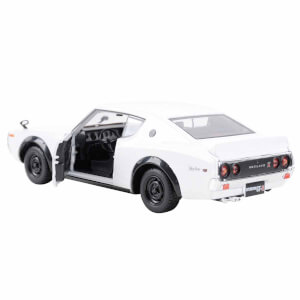 1:24 1973 Nissan Skyline 2000 GT-R Die Cast Araba