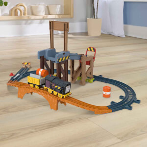 Fisher Price Thomas ve Arkadaşları Diesel Yükleme ve Kaldırma İnşaat Seti JBW20