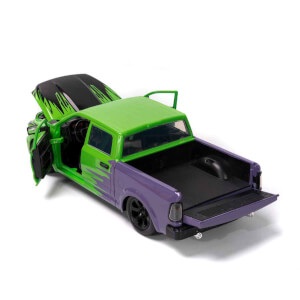 1:24 Marvel Avengers 2014 RAM 1500 Pickup Model Araba ve Hulk Figür