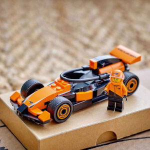 LEGO City McLaren Yarış Arabalı F1 Sürücüsü 60442 - 6 Yaş ve Üzeri Çocuklar için Mini Yarış Arabası İçeren Yaratıcı Oyuncak Yapım Seti (86 Parça)