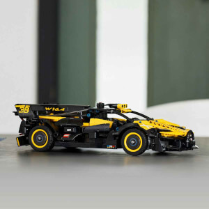 LEGO Technic Bugatti Bolide 42151 - 9 Yaş ve Üzeri Çocuklar için Oyuncak Yapım Seti (905 Parça)