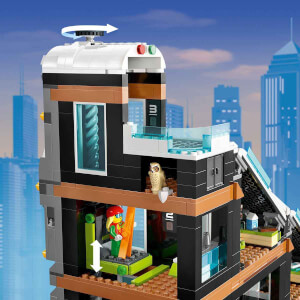 LEGO City Kayak ve Dağcılık Merkezi 60366