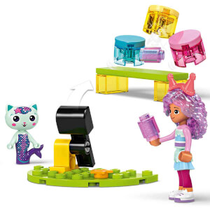 LEGO 4+ Gabby’s Dollhouse Gabby’nin Parti Odası 10797 - 4 Yaş ve Üzeri Çocuklar için Yaratıcı Oyuncak Yapım Seti (252 Parça)