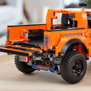 LEGO Technic Ford F-150 Raptor 42126