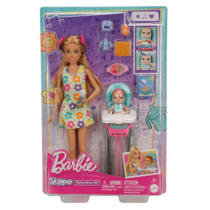 Barbie Bebek Bakıcılığı Oyun Seti FHY97