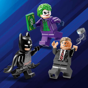 LEGO DC Batman: Batman Tumbler, Two-Face ve Joker’e Karşı 76303 - 8 Yaş ve Üzeri Kara Şövalye Hayranı Çocuklar için Yaratıcı Oyuncak Yapım Seti (429 Parça)