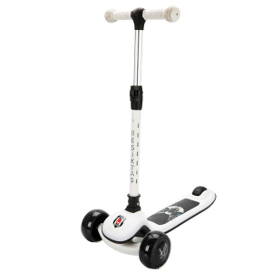 Beşiktaş 3 Tekerlekli Işıklı Bluetooth’lu Scooter