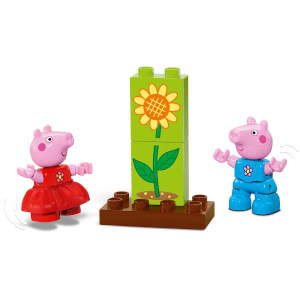 LEGO DUPLO Peppa Pig Bahçe ve Ağaç Ev 10431 - 2 Yaş ve Üzeri Çocuklar için Peppa Pig Minifigürü İçeren Eğitici Oyuncak Yapım Seti (20 Parça)