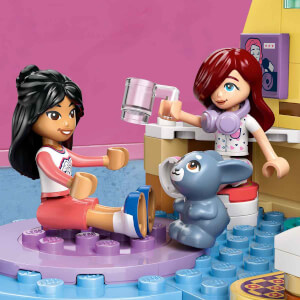 LEGO Friends Paisley’nin Odası 42647 - 6 Yaş ve Üzeri Çocuklar için Mini Bebek İçeren Yaratıcı Oyuncak Yapım Seti (199 Parça)