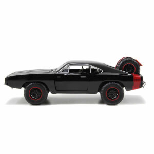 1:24 Fast Furious Dom’s Dodge Charger R/T Araba