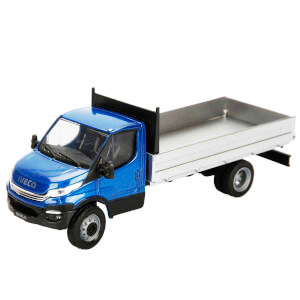 1:36 Iveco 