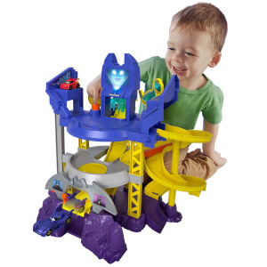 Fisher Price Sesli ve Işıklı Batwheels Batcave Yarışı HNB11