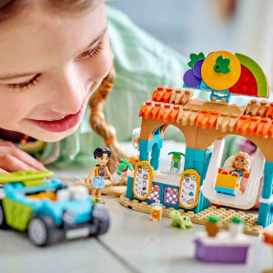 LEGO Friends Meyveli İçecek Plaj Standı 42625 - 6 Yaş ve Üzeri Çocuklar için Kaplumbağa Figürü İçeren Yaratıcı Oyuncak Yapım Seti (213 Parça)