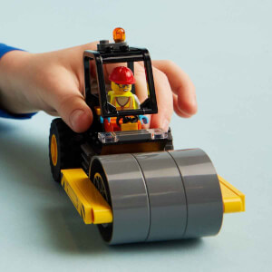 LEGO® City Yol Silindiri 60401 -5 Yaş ve Üzeri İçin Yaratıcı Oyuncak Yapım Seti (78 Parça)