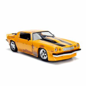 1:24 Transformers Bumblebee Model Araba