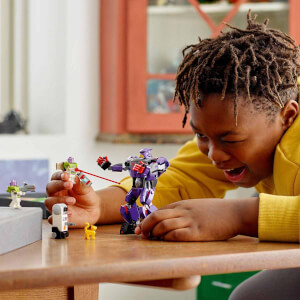 LEGO Disney ve Pixar Lightyear Zurg Savaşı 76831