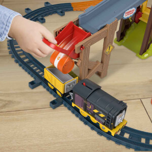 Fisher Price Thomas ve Arkadaşları Diesel Yükleme ve Kaldırma İnşaat Seti JBW20