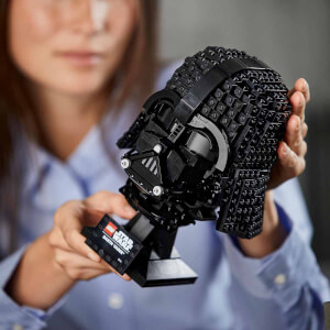 LEGO Star Wars  Darth Vader Kaskı 75304 Eğlenceli ve Yaratıcı bir Yapım Seti; Koleksiyonluk Havalı bir Star Wars Sergileme Seti (834 Parça)