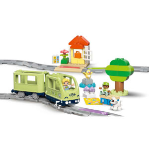 LEGO DUPLO Kasabası İnteraktif Macera Treni 10427 - Okul Öncesi Yaştaki Çocuklar için Eğitici Oyuncak Yapım Seti (57 Parça)