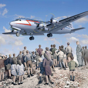 Revell 1:72 75th Anniversary Berlin Airlift VG05652