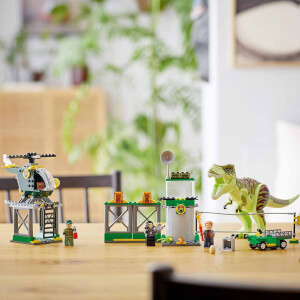 LEGO Jurassic World T. Rex Dinozor Kaçışı 76944