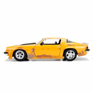 1:24 Transformers Bumblebee Model Araba