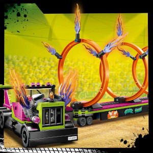LEGO City Gösteri Kamyonu ve Ateş Çemberi Yarışması 60357