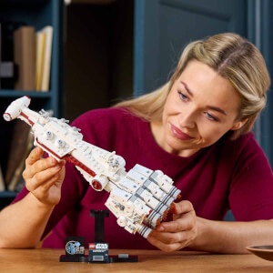 LEGO Star Wars Tantive IV 75376 - Star Wars Seven Yetişkinler için İnşa Edilebilen Koleksiyonluk Yaratıcı Starship Modeli Yapım Seti (654 Parça)