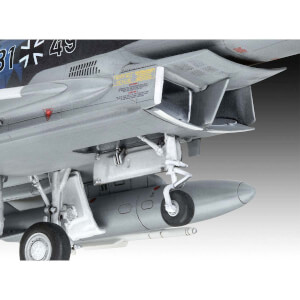 Revell 1:72 Luftwaffe 2020 Quadriga Uçak VBU63843
