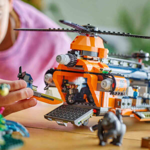 LEGO City Orman Kaşifinin Helikopteri Kamp Yerinde 60437 - 8 Yaş ve Üzeri Çocuklar için Yaratıcı Oyuncak Yapım Seti (881 Parça)