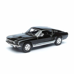 1:18 1967 Ford Mustang Fastback Special Edition Model Araba