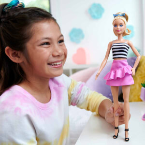 Barbie Fashionistas Bebeği HRH11