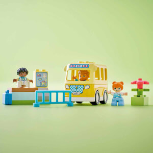 LEGO DUPLO Kasabası Otobüs Yolculuğu 10988 - 2 Yaş ve Üzeri Küçük Çocuklar için Eğitici ve Yaratıcı Oyuncak Yapım Seti (16 Parça)