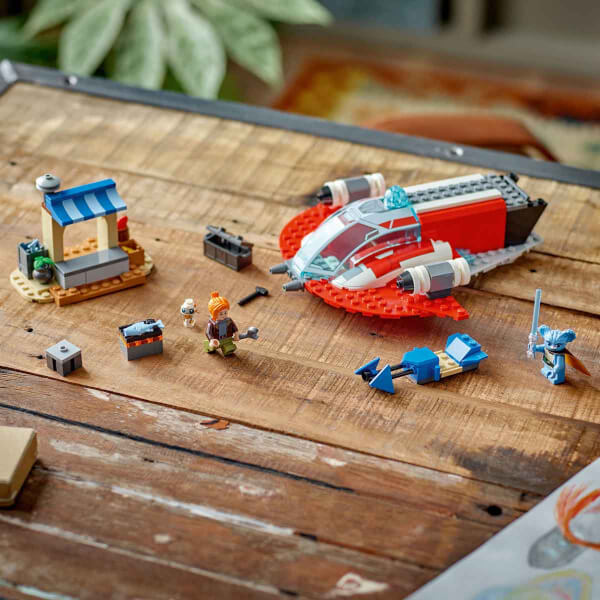 LEGO® Star Wars: Young Jedi Adventures Crimson Firehawk™ 75384 - 4 Yaş ve Üzeri Star Wars Sevenler için Yaratıcı Oyuncak Yapım Seti (136 Parça)