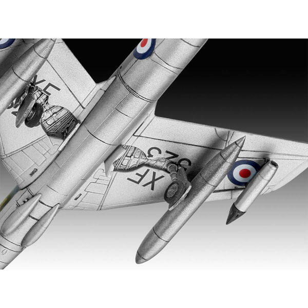 Revell 1:444 Hawker Hunter FGA9 Uçak VBU63833