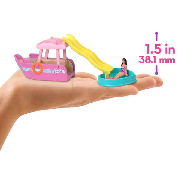 Mini Barbieland Aracı HYF38