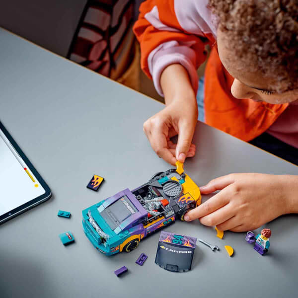 LEGO Speed Champions NASCAR Next Gen Chevrolet Camaro ZL1 76935 – 9 Yaş ve Üzeri Çocuklar için Oyuncak Yarış Arabası Yapım Seti (328 Parça)