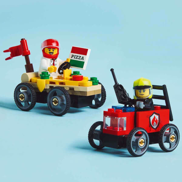 LEGO City Pizza Arabası İtfaiye Kamyonuna Karşı Yarış Arabası Paketi 60458 - 5 Yaş ve Üzeri Çocuklar için Yaratıcı Oyuncak Yapım Seti (70 Parça)