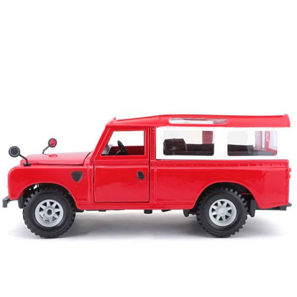 1:24 Land Rover Series II Model Araba