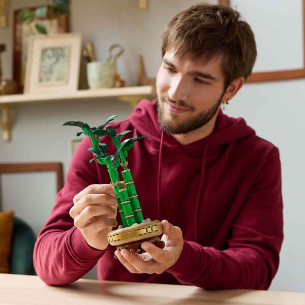 LEGO Botanicals Şans Bambusu 10344 - Doğasever Yetişkinler için Dekoratif Bitki Yapım Seti (325 Parça)