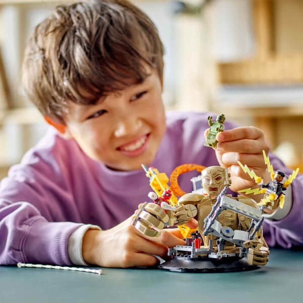 LEGO® Marvel Spider Adam Kum Adam'a Karşı: Son Savaş 76280 – 10 Yaş ve Üzeri Süper Kahraman Seven Çocuklar için Yaratıcı Oyuncak Yapım Seti (347 Parça)