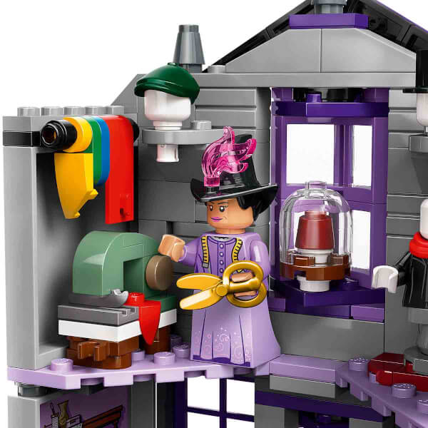 LEGO Harry Potter Ollivanders ve Madam Malkin'in Cübbe Dükkanı 76439 - 8 Yaş ve Üzeri Çocuklar için Diagon Yolu Oyuncak Mağazası Modeli Yapım Seti (744 Parça)