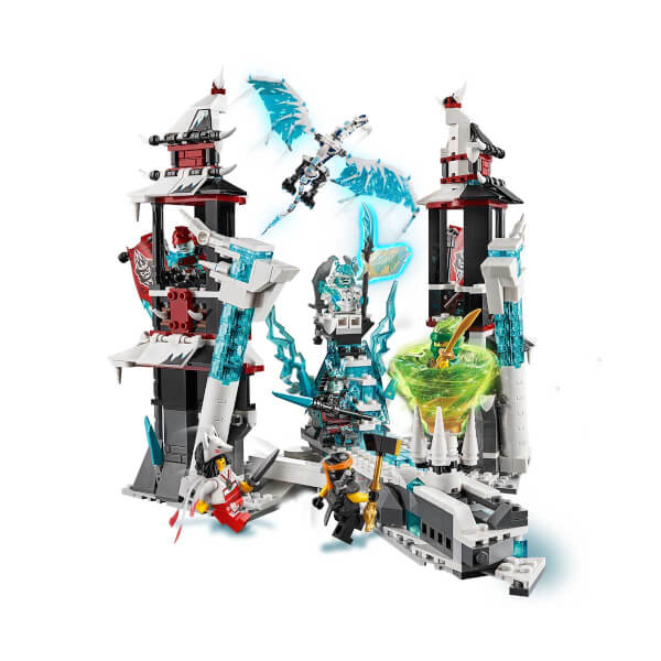 LEGO Ninjago Yalnız İmparatorun Kalesi 70678