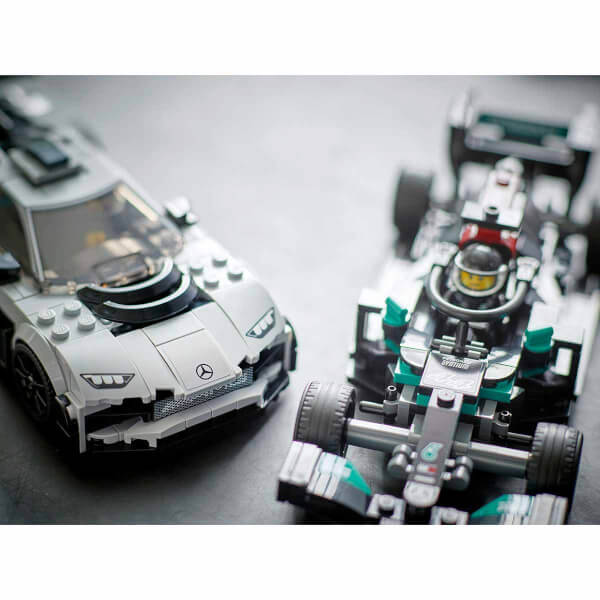LEGO® Speed Champions Mercedes-AMG F1 W12 E Performance ve Mercedes-AMG Project One 76909 - 9 Yaş ve Üzeri için Oyuncak Model Yapım Seti (564 Parça)