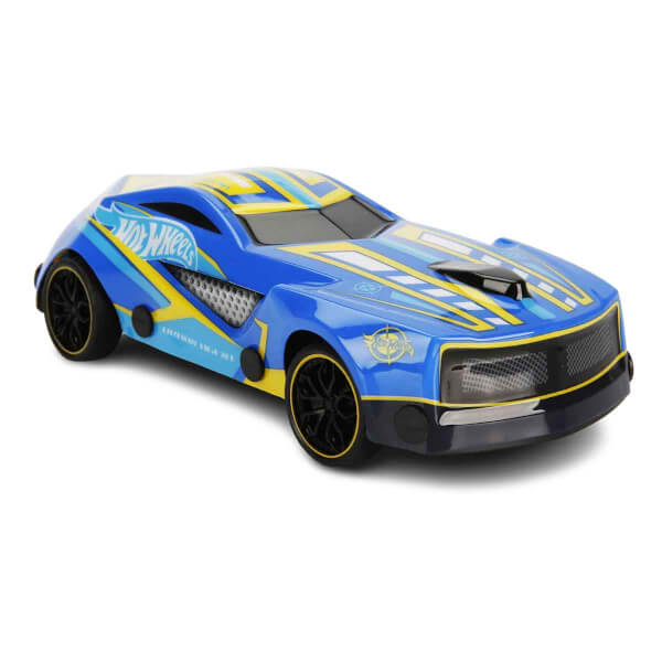 1:24 Hot Wheels Uzaktan Kumandalı Araba