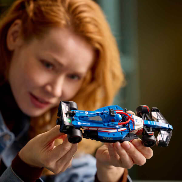 LEGO Speed Champions Visa Cash App RB VCARB 01 F1 Yarış Arabası 77246 - Yetişkinler için Koleksiyonluk Yaratıcı Yarış Arabası Yapım Seti (248 Parça)