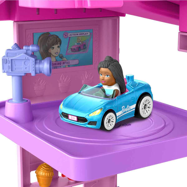 Hot Wheels Racerverse Barbie Oyun Seti JDD65