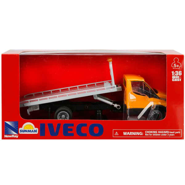 1:36 Iveco 